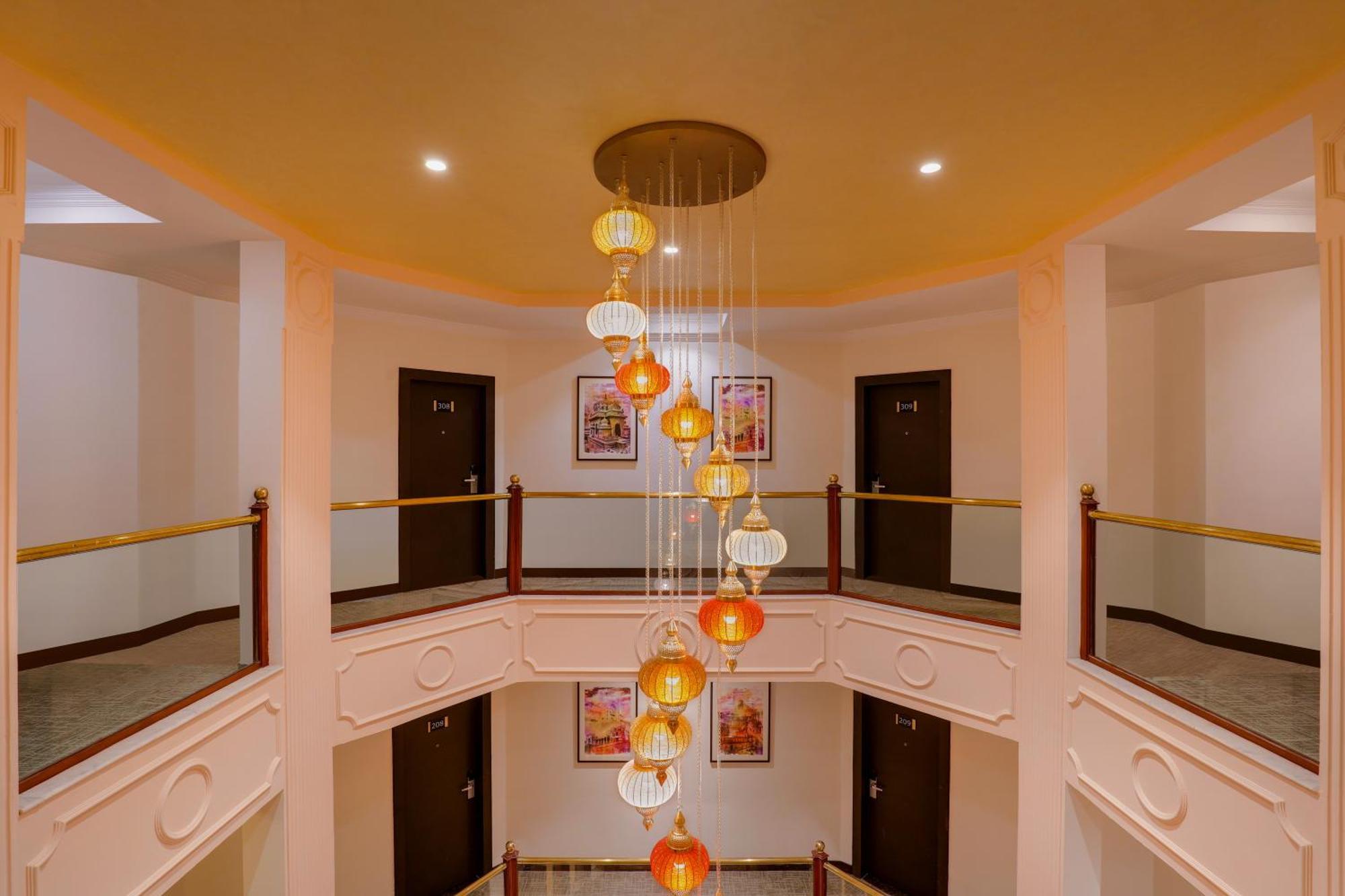 Lemon Tree Hotel Bhopal Bagian luar foto