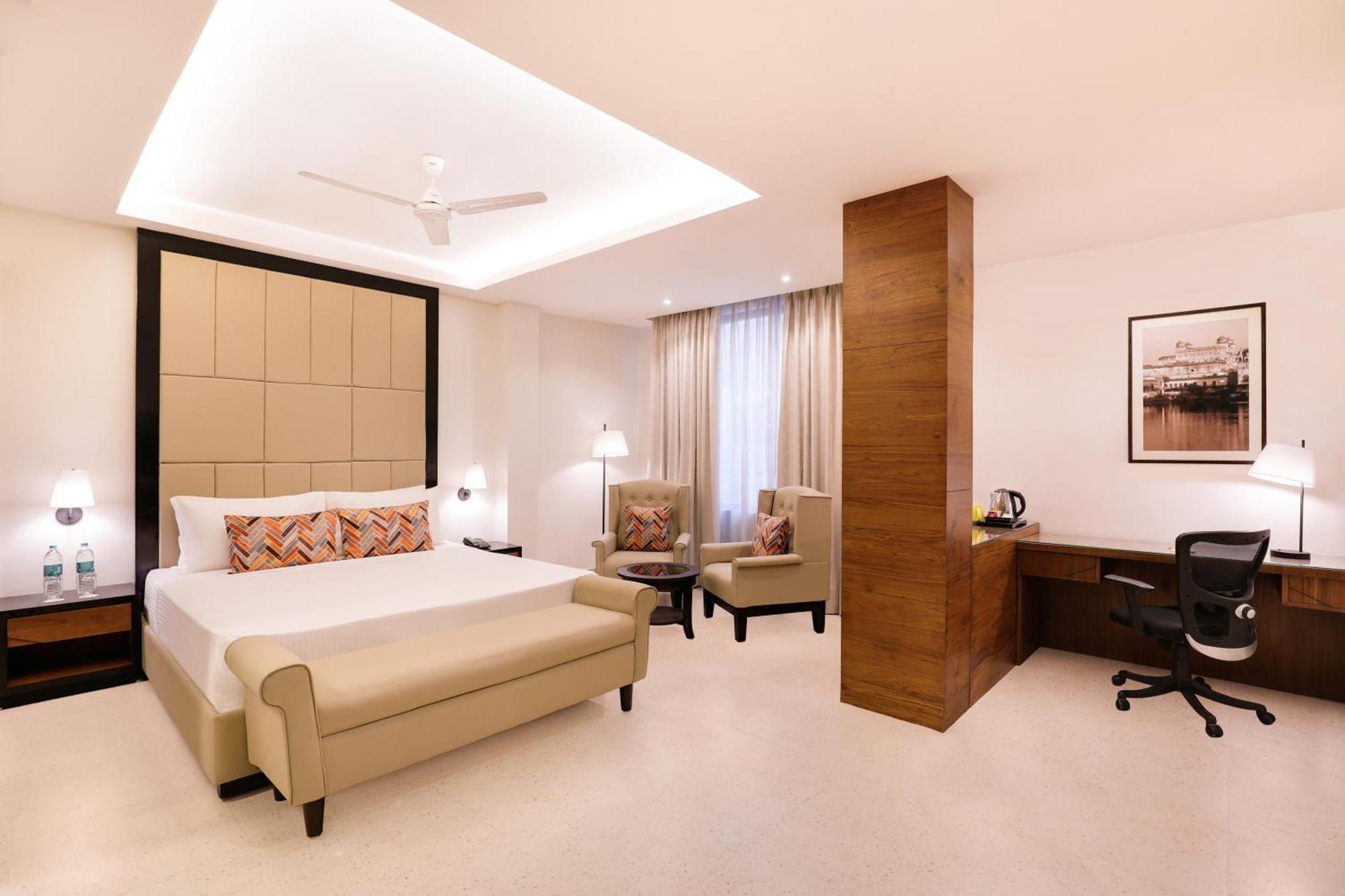 Lemon Tree Hotel Bhopal Bagian luar foto